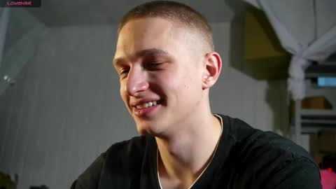 Dustyn online show from 02-17-25, 02:15