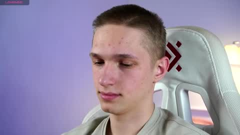 Dustyn online show from 03-05-25, 07:38