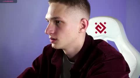 Dustyn online show from 03-09-25, 06:43