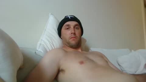 Snapshot of dustyroy09 chatting on 12-03-24, 05:20 dustyroy09 online show from 12-03-24, 05:20