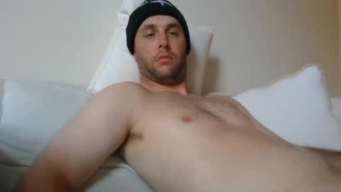 Snapshot of dustyroy09 chatting on 12-12-24, 06:25 dustyroy09 online show from 12-12-24, 06:25