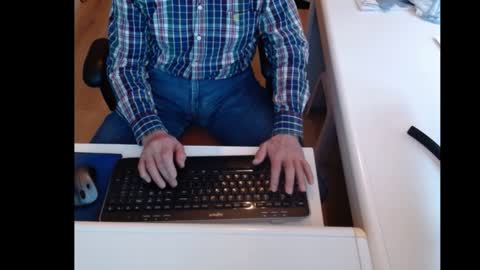 Snapshot of dutchpornking2 chatting on 01-26-25, 02:19 dutchpornking2 online show from 01-26-25, 02:19