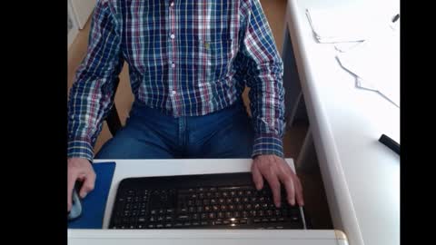 Snapshot of dutchpornking2 chatting on 02-01-25, 11:43 dutchpornking2 online show from 02-01-25, 11:43