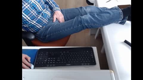 Snapshot of dutchpornking2 chatting on 02-24-25, 12:48 dutchpornking2 online show from 02-24-25, 12:48