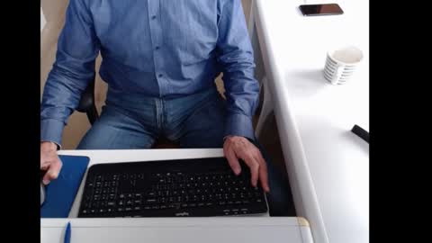 Snapshot of dutchpornking2 chatting on 10-15-25, 07:41 dutchpornking2 online show from 10-15-25, 07:41