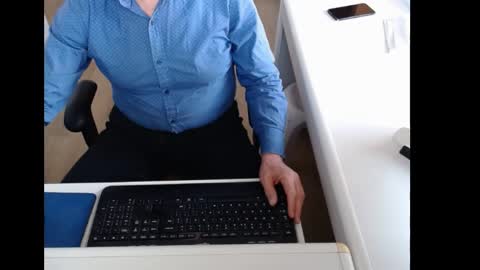 dutchpornking2 online show from 04-01-26, 06:36