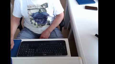 Snapshot of dutchpornking2 chatting on 06-25-26, 06:07 dutchpornking2 online show from 06-25-26, 06:07