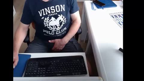 Snapshot of dutchpornking2 chatting on 06-29-26, 05:57 dutchpornking2 online show from 06-29-26, 05:57