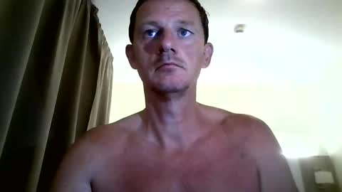 dutchwanker123 online show from 03-02-25, 09:53