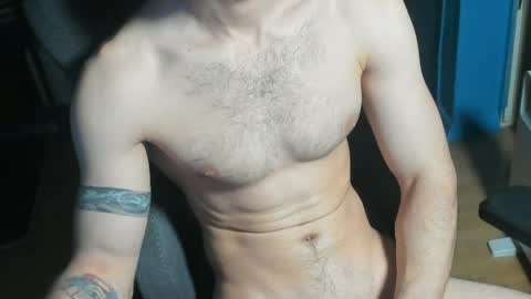 Snapshot of dvss_908 chatting on 05-15-26, 10:06 turkish hot boy online show from 05-15-26, 10:06