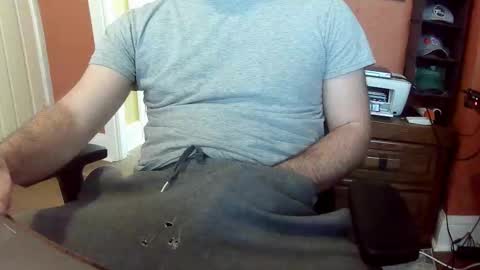 dweav240 online show from 10-24-25, 07:10