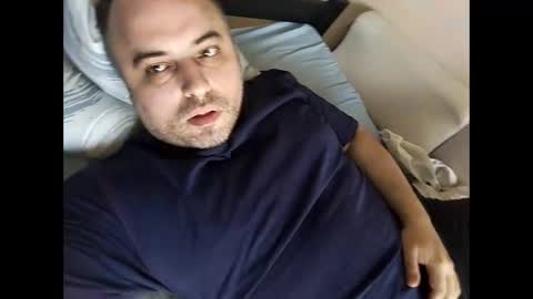 Snapshot of dwizziz chatting on 03-15-26, 06:52 Ivan online show from 03-15-26, 06:52