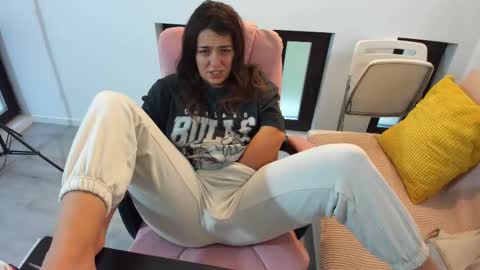 dayana online show from 10-26-25, 05:57