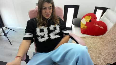 dayana online show from 04-13-26, 04:18