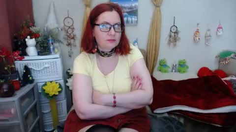 Dyanne online show from 02-05-25, 02:08