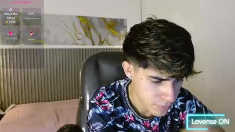 Snapshot of dyla_n18_ chatting on 11-24-25, 07:46 dyla_n18_ online show from 11-24-25, 07:46