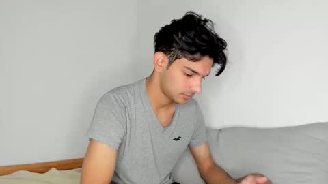 Dylan online show from 11-27-25, 07:05