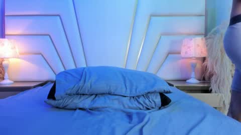 Snapshot of dylan_luxe chatting on 04-16-26, 03:40 Dylan online show from 04-16-26, 03:40