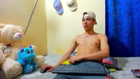 dylan_navas online show from 11-02-25, 09:28