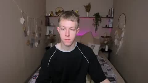 Dylan online show from 06-22-26, 10:34