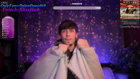 Dylan Daniel 7.8 online show from 12-10-24, 07:47