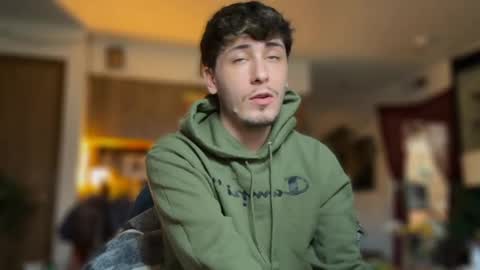 Dylan Daniel 7.8 online show from 09-10-25, 09:15