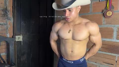 Snapshot of dylangusss chatting on 01-12-26, 04:29 Dylangusss online show from 01-12-26, 04:29