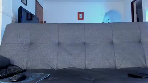 Dylann and Willy online show from 01-17-25, 10:01