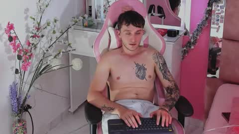 ---DYLAN--- online show from 12-18-25, 03:12