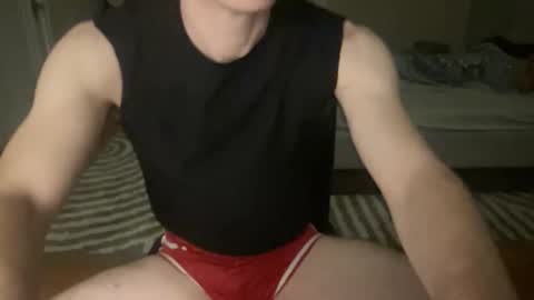 Snapshot of dylanwoods39 chatting on 12-16-25, 02:16 dylan XC online show from 12-16-25, 02:16