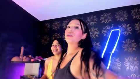 Snapshot of dymoni222 chatting on 03-04-26, 04:02 dymoni222 online show from 03-04-26, 04:02