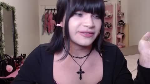 Ella online show from 07-10-26, 07:56