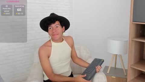 John online show from 09-28-25, 07:52