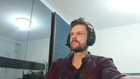 Snapshot of eaglecrm chatting on 12-22-24, 02:49 eaglecrm online show from 12-22-24, 02:49