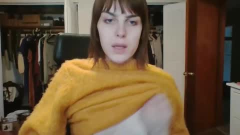 Snapshot of eansoup chatting on 02-05-25, 08:57 soup. online show from 02-05-25, 08:57