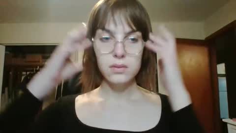 Snapshot of eansoup chatting on 02-07-25, 12:20 soup. online show from 02-07-25, 12:20