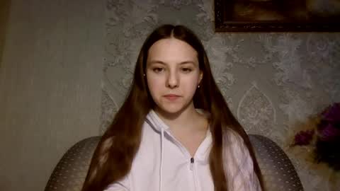 Yuni online show from 04-16-26, 03:02