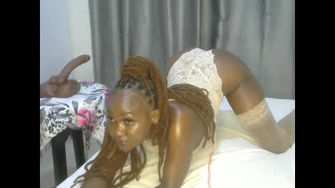 east_queen online show from 02-27-25, 04:32