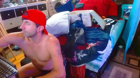 eastbayboy57 online show from 12-17-25, 06:58