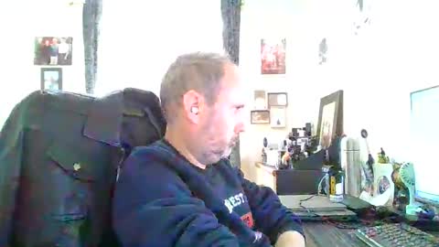 Snapshot of eastmidssoul chatting on 09-25-25, 08:51 eastmidssoul online show from 09-25-25, 08:51