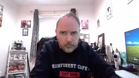 Snapshot of eastmidssoul chatting on 11-12-25, 10:15 eastmidssoul online show from 11-12-25, 10:15