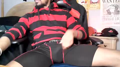 Snapshot of easybreezy20 chatting on 12-26-24, 06:19 TWITTER INSTAGRAM easybreezy20 ONLINE 1230 AM TO 7AM online show from 12-26-24, 06:19