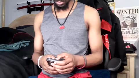 Snapshot of easybreezy20 chatting on 01-03-25, 06:11 TWITTER INSTAGRAM easybreezy20 ONLINE 1230 AM TO 7AM online show from 01-03-25, 06:11