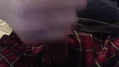 Snapshot of eat_a_peach2 chatting on 01-11-26, 12:43 eat_a_peach2 online show from 01-11-26, 12:43