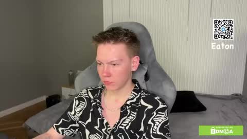Snapshot of eaton_ chatting on 05-29-26, 01:42 eaton_ online show from 05-29-26, 01:42