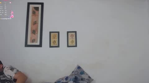 Laraand Drake online show from 01-07-25, 11:26