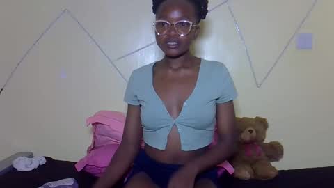 Snapshot of eboniana chatting on 09-10-25, 06:08 eboniana online show from 09-10-25, 06:08