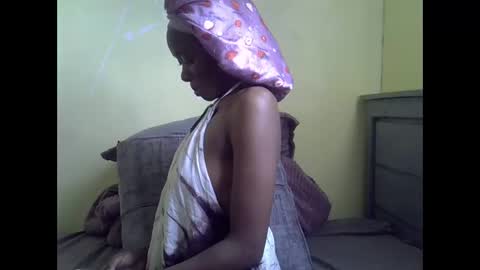 eboniana online show from 04-11-26, 11:47