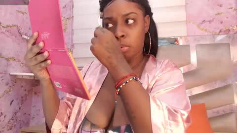 ebonnyhotvip online show from 02-12-25, 12:01