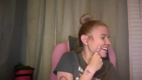 americnbarbie online show from 02-09-26, 05:44